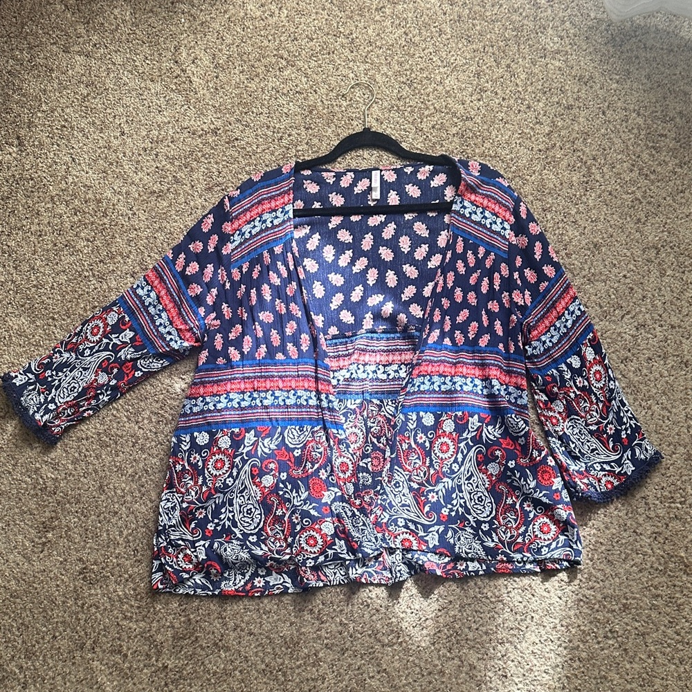 Xhilaration Navy and Red Floral Kimono